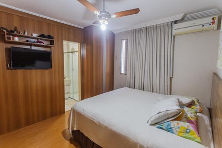 Apartamento à venda com 195m², 3 quartos e 2 vagasSuíte