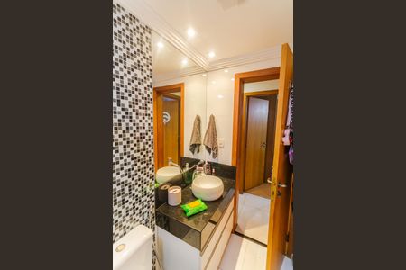 Apartamento à venda com 195m², 3 quartos e 2 vagasBanheiro Social