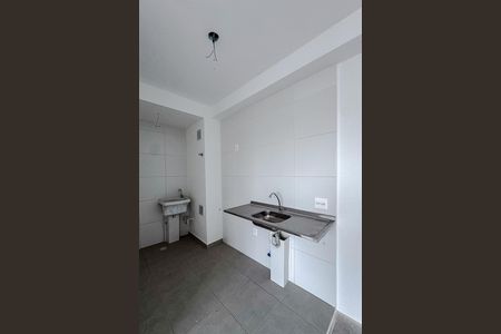 Apartamento à venda com 38m², 2 quartos e sem vaga Apartamento à venda com 38m², 2 quartos e sem vagaCozinha e Área de Serviço
