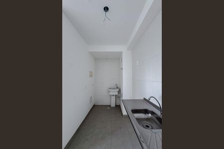 Apartamento à venda com 38m², 2 quartos e sem vaga Apartamento à venda com 38m², 2 quartos e sem vagaCozinha e Área de Serviço