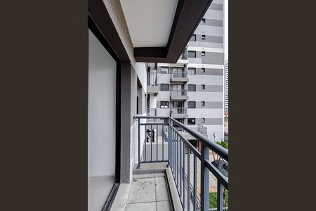 Apartamento à venda com 38m², 2 quartos e sem vaga Apartamento à venda com 38m², 2 quartos e sem vagaVaranda