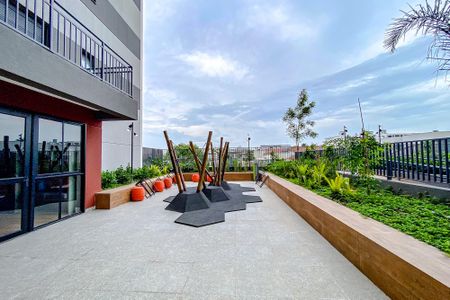 Apartamento à venda com 38m², 2 quartos e sem vagaÁrea comum