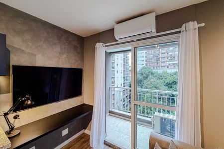 Studio para alugar com 26m², 1 quarto e sem vaga Studio para alugar com 26m², 1 quarto e sem vagaSala