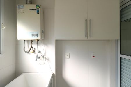 Apartamento para alugar com 68m², 2 quartos e 1 vagaÁrea de Serviço