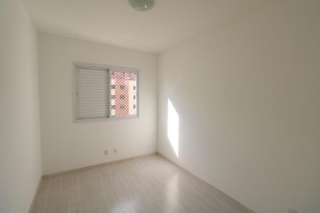Apartamento para alugar com 68m², 2 quartos e 1 vagaQuarto