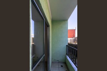 Sacada de apartamento para alugar com 2 quartos, 62m² em Cocaia, Guarulhos