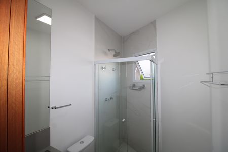 Casa à venda com 120m², 2 quartos e 2 vagasBanheiro