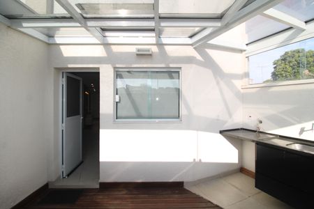 Casa à venda com 120m², 2 quartos e 2 vagasÁrea de Serviço