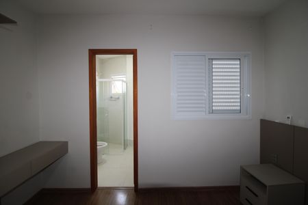 Casa à venda com 120m², 2 quartos e 2 vagasQuarto 2