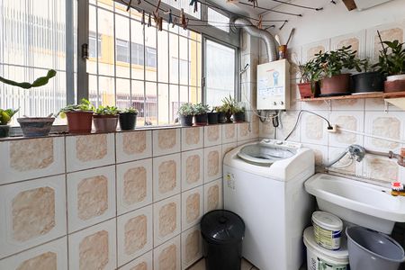 Apartamento à venda com 56m², 2 quartos e 1 vagaÁrea de Serviço