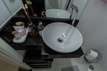 Apartamento para alugar com 98m², 3 quartos e 2 vagas Apartamento para alugar com 98m², 3 quartos e 2 vagasLavabo