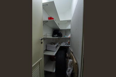 Apartamento para alugar com 98m², 3 quartos e 2 vagas Apartamento para alugar com 98m², 3 quartos e 2 vagasDesposito