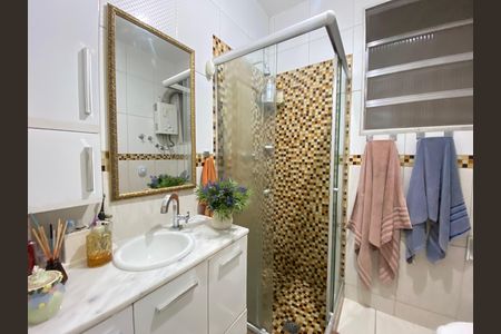 Apartamento à venda com 66m², 2 quartos e 1 vaga