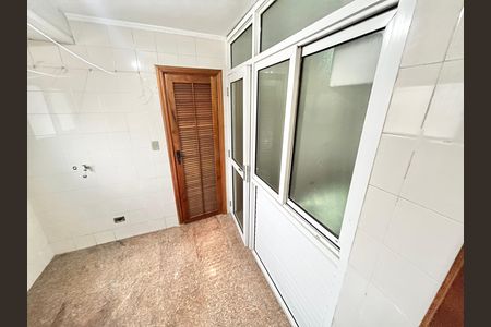 Apartamento para alugar com 97m², 3 quartos e 3 vagas Apartamento para alugar com 97m², 3 quartos e 3 vagasÁrea de Serviço