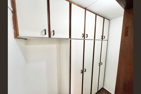 Apartamento para alugar com 97m², 3 quartos e 3 vagas Apartamento para alugar com 97m², 3 quartos e 3 vagasDespensa