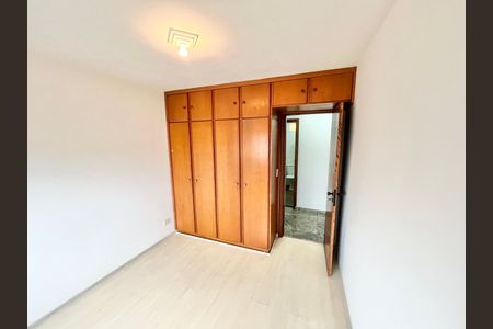 Apartamento para alugar com 97m², 3 quartos e 3 vagas Apartamento para alugar com 97m², 3 quartos e 3 vagasQuarto 2
