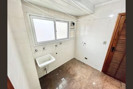 Apartamento para alugar com 97m², 3 quartos e 3 vagas Apartamento para alugar com 97m², 3 quartos e 3 vagasÁrea de Serviço