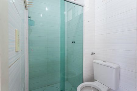 Apartamento à venda com 42m², 2 quartos e 1 vaga Apartamento à venda com 42m², 2 quartos e 1 vagaBanheiro social