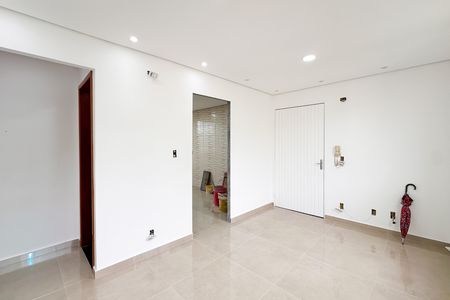 Apartamento à venda com 54m², 2 quartos e sem vaga Apartamento à venda com 54m², 2 quartos e sem vagaSala