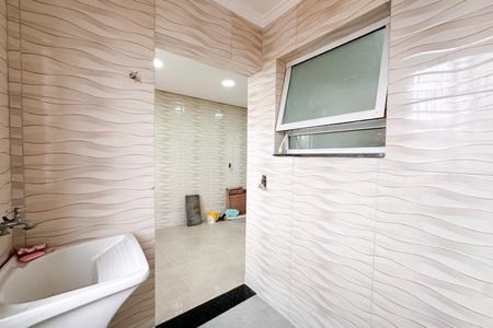 Apartamento à venda com 54m², 2 quartos e sem vaga Apartamento à venda com 54m², 2 quartos e sem vagaÁrea de Serviço