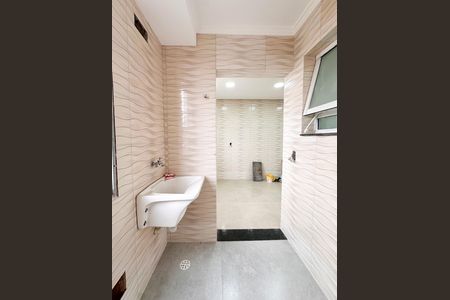Apartamento à venda com 54m², 2 quartos e sem vaga Apartamento à venda com 54m², 2 quartos e sem vagaÁrea de Serviço