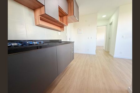 Cozinha de apartamento para alugar com 2 quartos, 55m² em Jardim São Luís, São Paulo