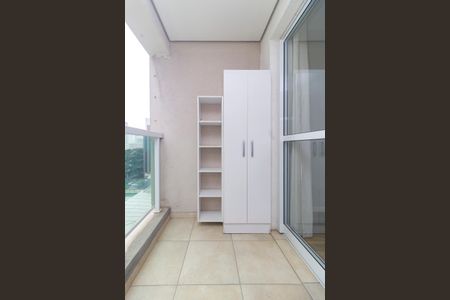 Sala - Varanda de apartamento para alugar com 1 quarto, 39m² em Santo Amaro, São Paulo