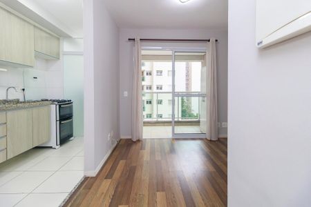 Sala de apartamento para alugar com 1 quarto, 39m² em Santo Amaro, São Paulo
