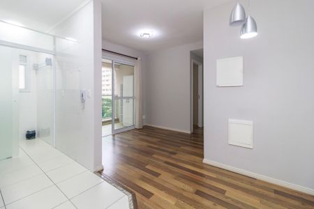Sala de apartamento para alugar com 1 quarto, 39m² em Santo Amaro, São Paulo