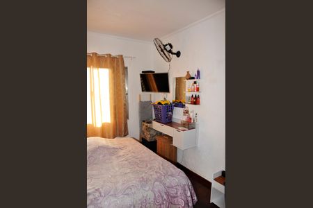 Casa à venda com 250m², 4 quartos e 3 vagas Casa à venda com 250m², 4 quartos e 3 vagasDetalhe - Quarto 02 com Suíte