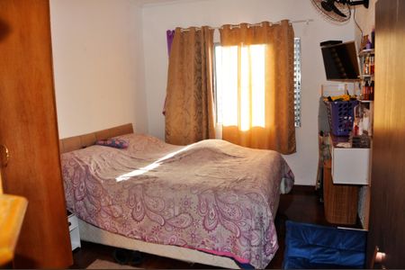 Casa à venda com 250m², 4 quartos e 3 vagas Casa à venda com 250m², 4 quartos e 3 vagasDetalhe - Quarto 02 com Suíte
