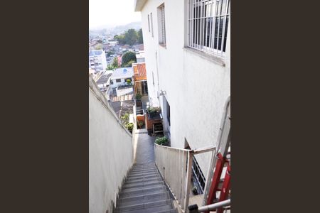 Casa à venda com 250m², 4 quartos e 3 vagas Casa à venda com 250m², 4 quartos e 3 vagasÁrea Externa