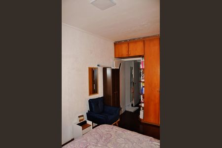 Casa à venda com 250m², 4 quartos e 3 vagas Casa à venda com 250m², 4 quartos e 3 vagasDetalhe - Quarto 02 com Suíte