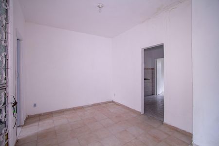 Sala de casa para alugar com 2 quartos, 80m² em Jardim Catarina, São Gonçalo