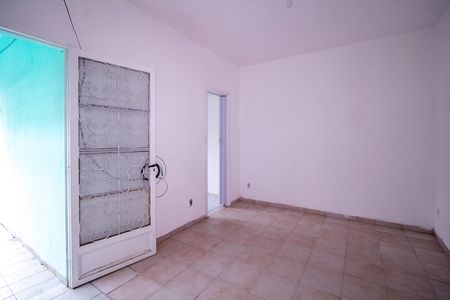 Sala de casa para alugar com 2 quartos, 80m² em Jardim Catarina, São Gonçalo