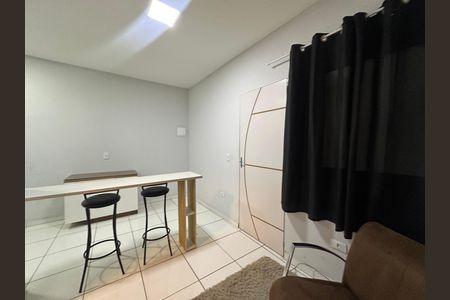 Casa para alugar com 38m², 1 quarto e sem vaga Casa para alugar com 38m², 1 quarto e sem vagaSala/Cozinha