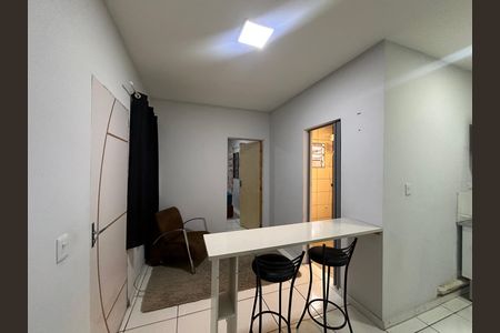 Casa para alugar com 38m², 1 quarto e sem vaga Casa para alugar com 38m², 1 quarto e sem vagaSala/Cozinha