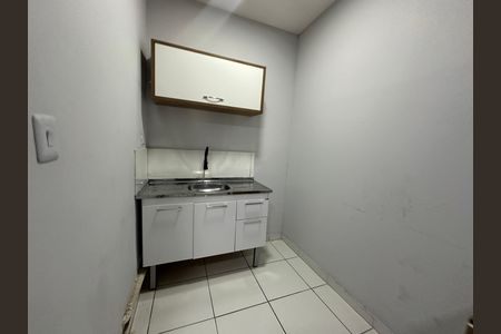 Casa para alugar com 38m², 1 quarto e sem vaga Casa para alugar com 38m², 1 quarto e sem vagaSala/Cozinha