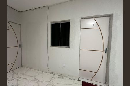 Casa para alugar com 38m², 1 quarto e sem vaga Casa para alugar com 38m², 1 quarto e sem vagaEntrada