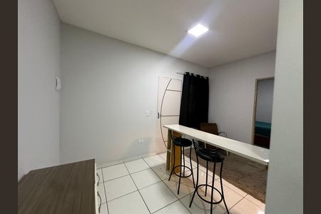 Sala/Cozinha de casa para alugar com 1 quarto, 38m² em Parque Viana, Barueri
