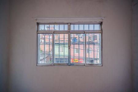 Quarto 2 de casa para alugar com 2 quartos, 44m² em Jardim Alvorada (zona Oeste), São Paulo