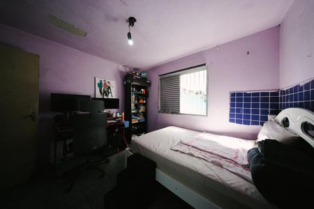Casa à venda com 300m², 4 quartos e 1 vaga Casa à venda com 300m², 4 quartos e 1 vagaQuarto 3