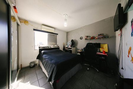 Quarto 1 de casa à venda com 4 quartos, 300m² em Jardim Danfer, São Paulo
