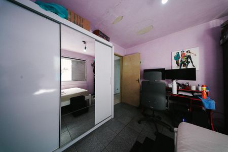 Casa à venda com 300m², 4 quartos e 1 vaga Casa à venda com 300m², 4 quartos e 1 vagaQuarto 3