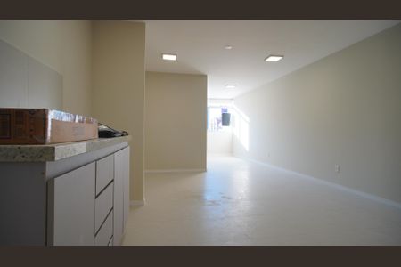 Apartamento à venda com 50m², 1 quarto e sem vaga Apartamento à venda com 50m², 1 quarto e sem vagaCozinha e sala