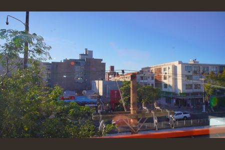 Vista da Rua de apartamento à venda com 1 quarto, 50m² em Passo D’areia, Porto Alegre
