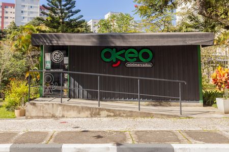Apartamento para alugar com 75m², 3 quartos e 1 vagaMercado 24h