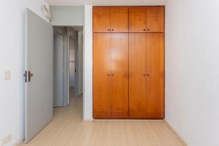 Apartamento para alugar com 75m², 3 quartos e 1 vagaQuarto 2