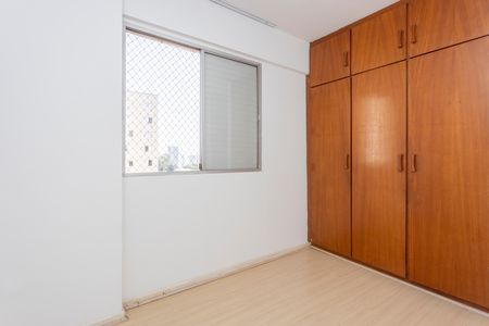 Quarto 1 de apartamento para alugar com 3 quartos, 75m² em Socorro, São Paulo