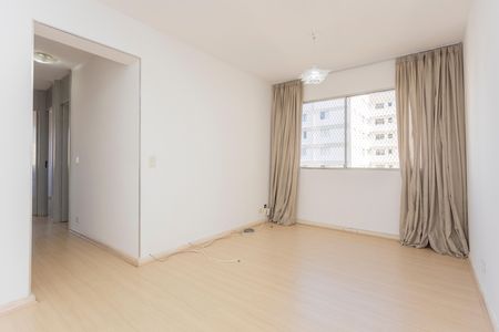 Sala de apartamento para alugar com 3 quartos, 75m² em Socorro, São Paulo